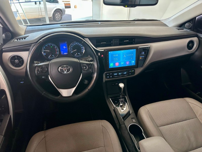 TOYOTA COROLLA XEI 2.0 16V FLEX AUT. 2017/2018 SÉTIMA VEÍCULOS GUAPORÉ / Carros no Vale