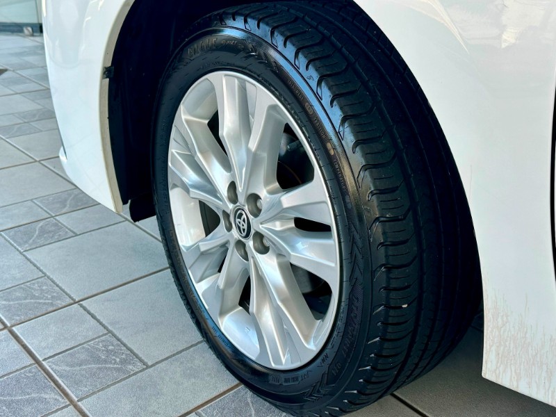 TOYOTA COROLLA XEI 2.0 16V FLEX AUT. 2017/2018 SÉTIMA VEÍCULOS GUAPORÉ / Carros no Vale