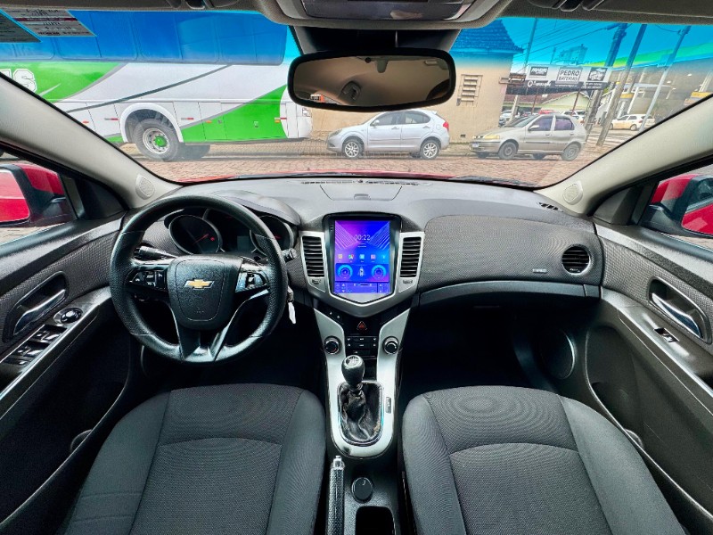 CHEVROLET CRUZE 1.8 LT SPORT6 16V FLEX 4P MANUAL 2015/2015 AR MULTIMARCAS VENÂNCIO AIRES / Carros no Vale