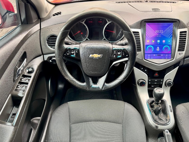 CHEVROLET CRUZE 1.8 LT SPORT6 16V FLEX 4P MANUAL 2015/2015 AR MULTIMARCAS VENÂNCIO AIRES / Carros no Vale