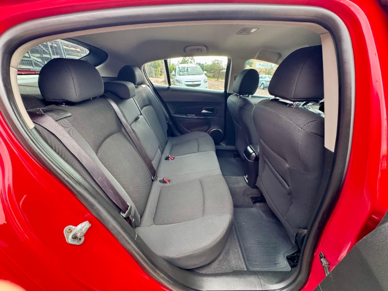 CHEVROLET CRUZE 1.8 LT SPORT6 16V FLEX 4P MANUAL 2015/2015 AR MULTIMARCAS VENÂNCIO AIRES / Carros no Vale