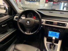 BMW 318i 2.0 SEDAN 16V 2012/2012 BOSCO AUTOMÓVEIS GUAPORÉ / Carros no Vale