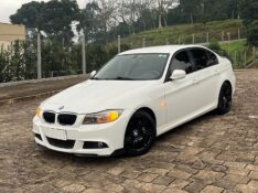 BMW 318i 2.0 SEDAN 16V 2012/2012 BOSCO AUTOMÓVEIS GUAPORÉ / Carros no Vale