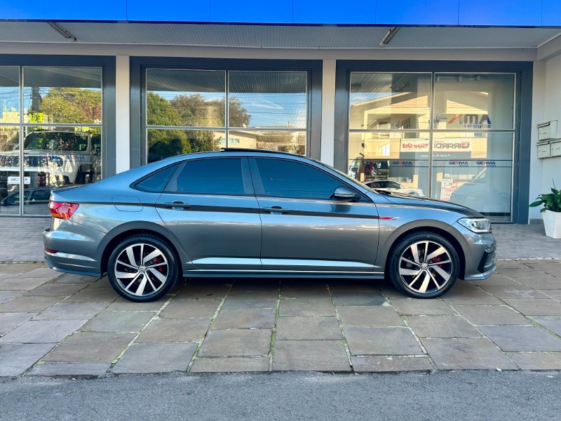 VOLKSWAGEN JETTA GLI 350 TSI 2019/2019 SÉTIMA VEÍCULOS GUAPORÉ / Carros no Vale