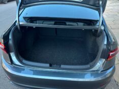 VOLKSWAGEN JETTA GLI 350 TSI 2019/2019 SÉTIMA VEÍCULOS GUAPORÉ / Carros no Vale