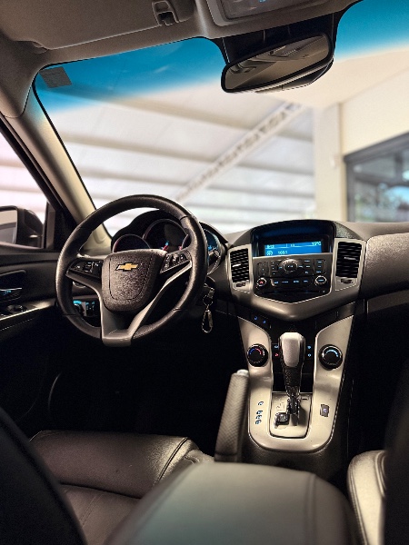CHEVROLET CRUZE 1.8 LT 16V FLEX 4P AUTOMÁTICO 2011/2012 MALAGGI VEÍCULOS ENCANTADO / Carros no Vale