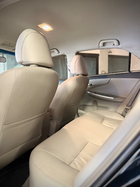 TOYOTA COROLLA 2.0 XEI 16V FLEX 4P AUTOMÁTICO - 2013