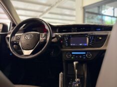 TOYOTA COROLLA 2.0 XEI 16V FLEX 4P AUTOMÁTICO 2015/2016 MALAGGI VEÍCULOS ENCANTADO / Carros no Vale