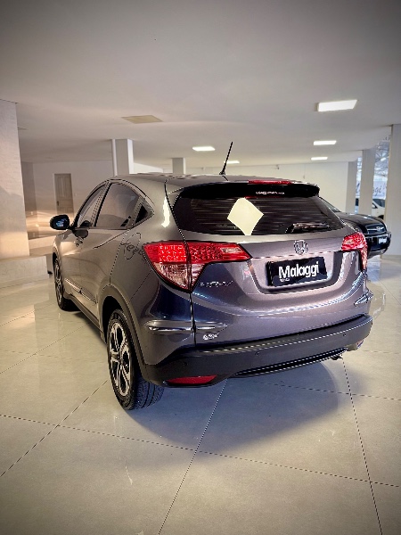 HONDA HR-V LX 1.8 FLEXONE 16V 2016/2017 MALAGGI VEÍCULOS ENCANTADO / Carros no Vale