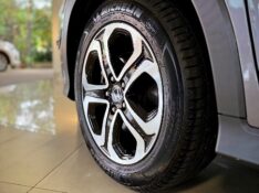 HONDA HR-V LX 1.8 FLEXONE 16V 2016/2017 MALAGGI VEÍCULOS ENCANTADO / Carros no Vale