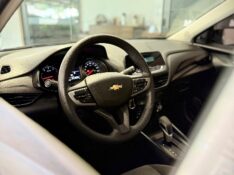 CHEVROLET ONIX 1.0 TURBO FLEX AUTOMÁTICO 2019/2020 MALAGGI VEÍCULOS ENCANTADO / Carros no Vale