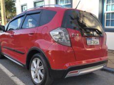 HONDA FIT 1.5 TWIST 16V FLEX 4P MANUAL 2013/2014 ADRIANO VEÍCULOS CRUZEIRO DO SUL / Carros no Vale