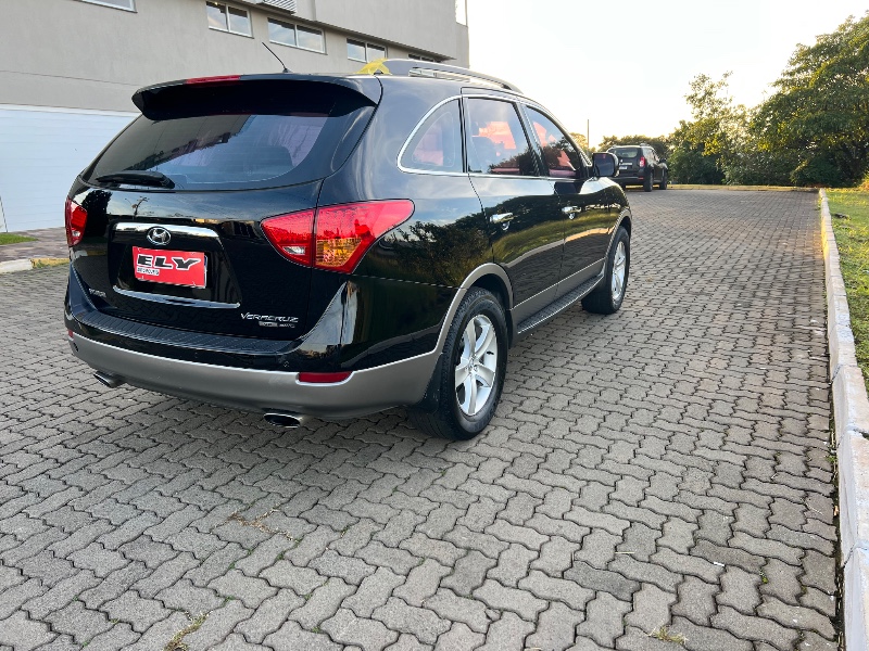 HYUNDAI VERA CRUZ 3.8 V6 2010/2010 ELY AUTOMÓVEIS LAJEADO / Carros no Vale