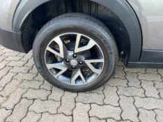 NISSAN ​KICKS S CVT 2019/2019 ELY AUTOMÓVEIS LAJEADO / Carros no Vale