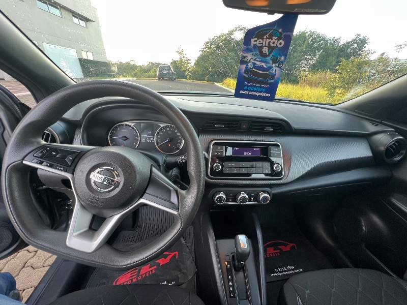 NISSAN ​KICKS S CVT 2019/2019 ELY AUTOMÓVEIS LAJEADO / Carros no Vale