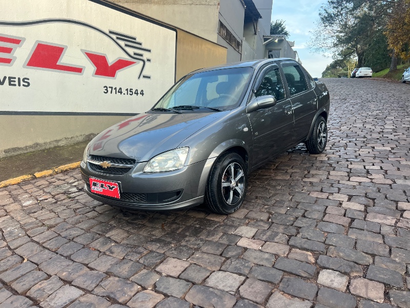 CHEVROLET CLASSIC LIFE/LS 1.0 VHC FLEXP. 4P 2012/2012 ELY AUTOMÓVEIS LAJEADO / Carros no Vale