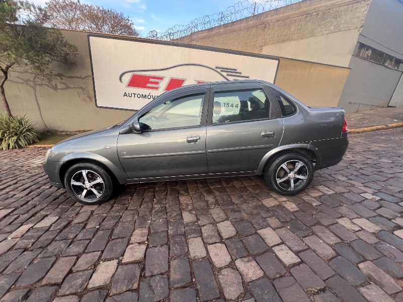 CHEVROLET CLASSIC LIFE/LS 1.0 VHC FLEXP. 4P 2012/2012 ELY AUTOMÓVEIS LAJEADO / Carros no Vale