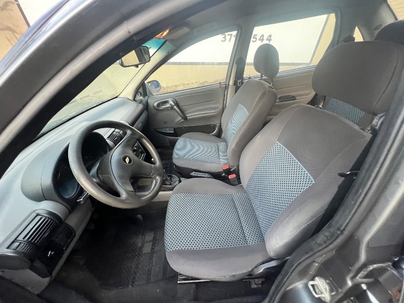 CHEVROLET CLASSIC LIFE/LS 1.0 VHC FLEXP. 4P 2012/2012 ELY AUTOMÓVEIS LAJEADO / Carros no Vale