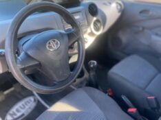 TOYOTA ETIOS 1.5 X SEDAN 16V 2013/2013 NEURI VEÍCULOS LAJEADO / Carros no Vale