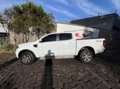 FORD RANGER XLS 2.2 4X4 CD DIESEL AUT. 2017/2017 ELY AUTOMÓVEIS LAJEADO / Carros no Vale