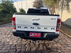 FORD RANGER XLS 2.2 4X4 CD DIESEL AUT. 2017/2017 ELY AUTOMÓVEIS LAJEADO / Carros no Vale
