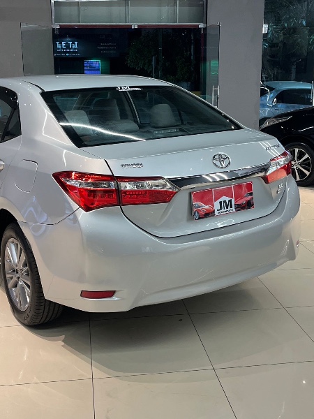 TOYOTA COROLLA XEI 2.0 FLEX 16V AUT. 2015/2015 JM AUTOMÓVEIS VENÂNCIO AIRES / Carros no Vale