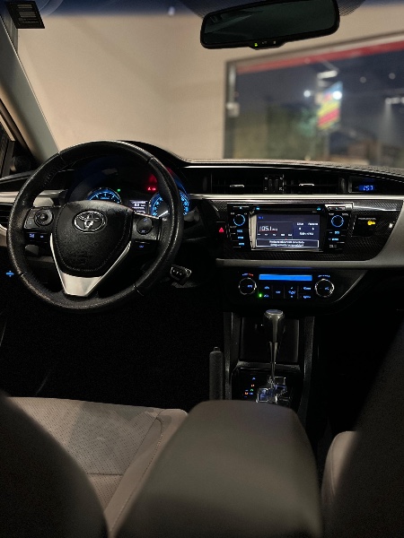 TOYOTA COROLLA XEI 2.0 FLEX 16V AUT. 2015/2015 JM AUTOMÓVEIS VENÂNCIO AIRES / Carros no Vale