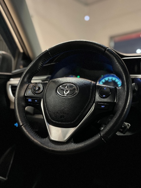 TOYOTA COROLLA XEI 2.0 FLEX 16V AUT. 2015/2015 JM AUTOMÓVEIS VENÂNCIO AIRES / Carros no Vale