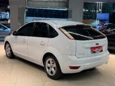FORD FOCUS 1.6 8V FLEX 4P MANUAL 2012/2013 JM AUTOMÓVEIS VENÂNCIO AIRES / Carros no Vale
