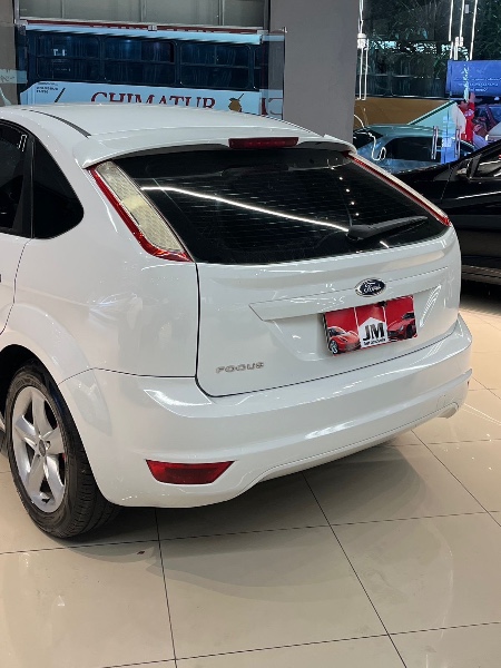 FORD FOCUS 1.6 8V FLEX 4P MANUAL 2012/2013 JM AUTOMÓVEIS VENÂNCIO AIRES / Carros no Vale