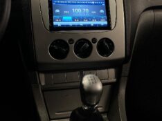 FORD FOCUS 1.6 8V FLEX 4P MANUAL 2012/2013 JM AUTOMÓVEIS VENÂNCIO AIRES / Carros no Vale