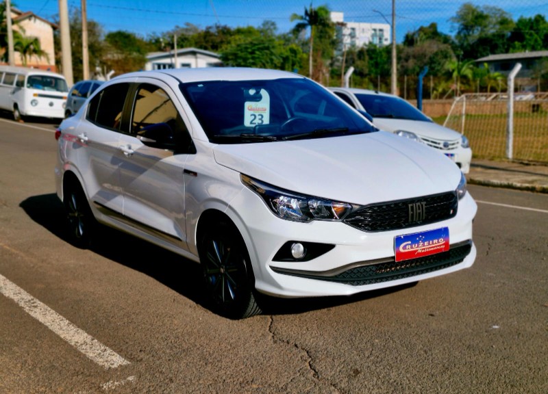 FIAT CRONOS 1.3 DRIVE 2022/2023 CRUZEIRO MULTIMARCAS CRUZEIRO DO SUL / Carros no Vale