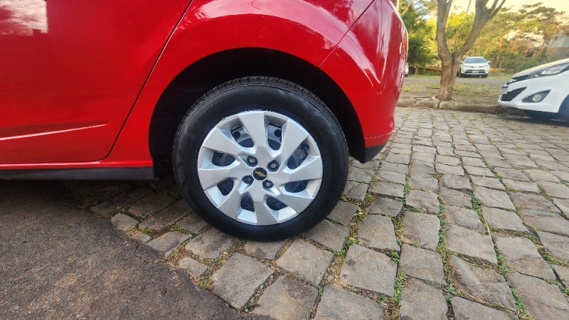 CHEVROLET ONIX 1.4 LT 2013/2014 FERNANDO AUTOMÓVEIS | REVENDA DE CARROS ARROIO DO MEIO ARROIO DO MEIO / Carros no Vale