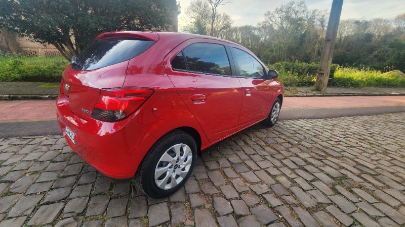 CHEVROLET ONIX 1.4 LT 2013/2014 FERNANDO AUTOMÓVEIS | REVENDA DE CARROS ARROIO DO MEIO ARROIO DO MEIO / Carros no Vale
