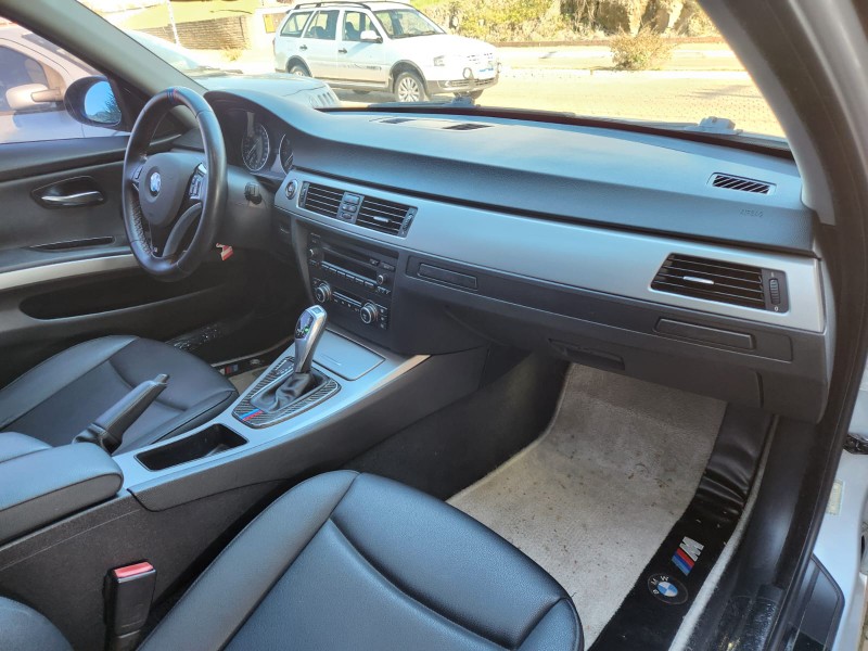 BMW 320i 2.0 2007/2008 TS VEÍCULOS ANTA GORDA / Carros no Vale