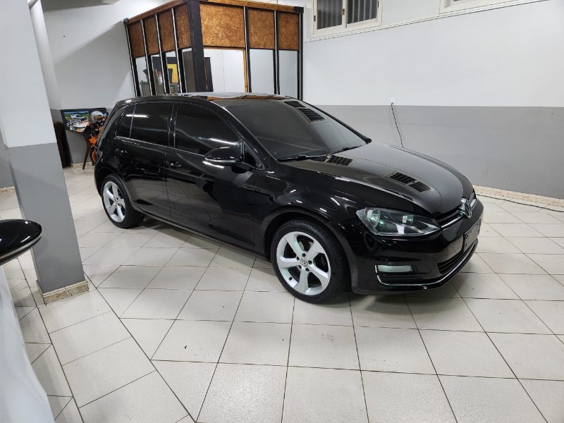 VOLKSWAGEN GOLF HIGHLINE 1.4 TSI 2013/2014 TS VEÍCULOS ANTA GORDA / Carros no Vale