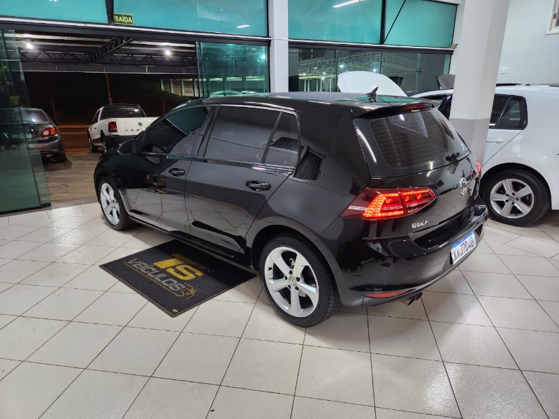 VOLKSWAGEN GOLF HIGHLINE 1.4 TSI 2013/2014 TS VEÍCULOS ANTA GORDA / Carros no Vale