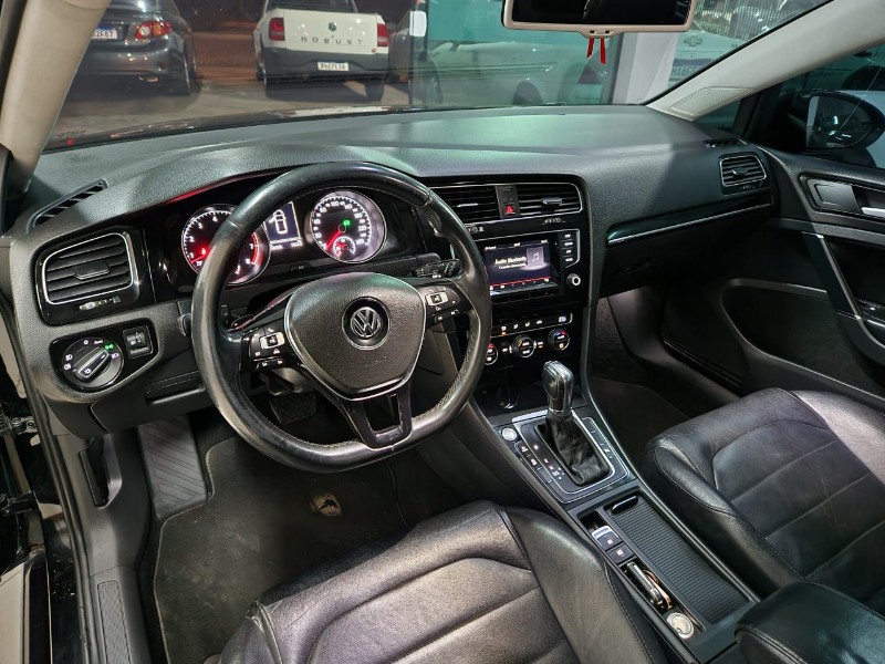 VOLKSWAGEN GOLF HIGHLINE 1.4 TSI 2013/2014 TS VEÍCULOS ANTA GORDA / Carros no Vale