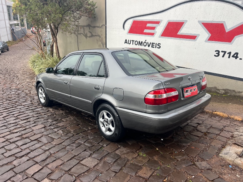 TOYOTA COROLLA 1.8 XEI 16V GASOLINA 4P AUTOMÁTICO - 2001