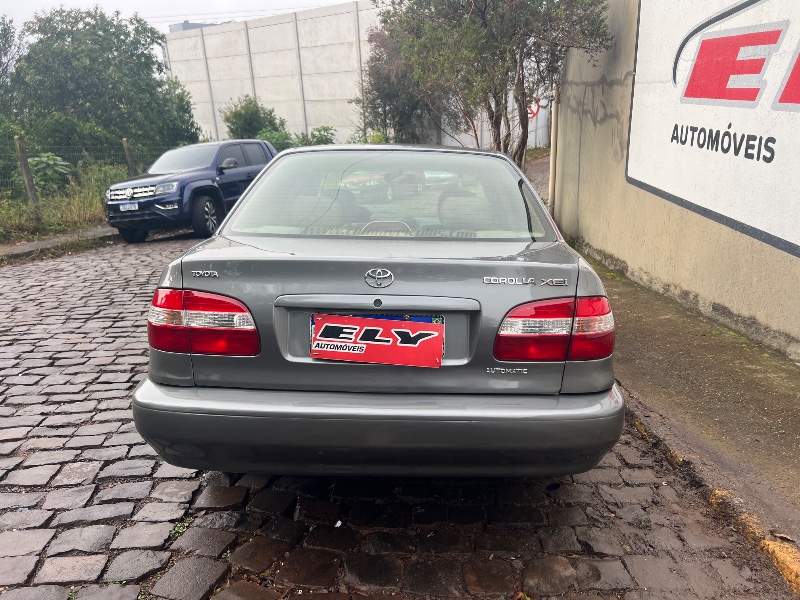 TOYOTA COROLLA 1.8 XEI 16V GASOLINA 4P AUTOMÁTICO - 2001