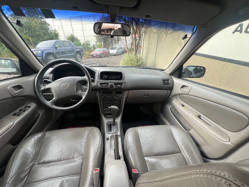 TOYOTA COROLLA 1.8 XEI 16V GASOLINA 4P AUTOMÁTICO - 2001