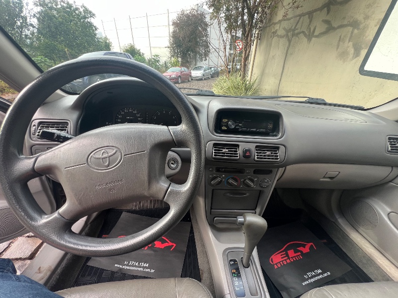 TOYOTA COROLLA 1.8 XEI 16V GASOLINA 4P AUTOMÁTICO - 2001