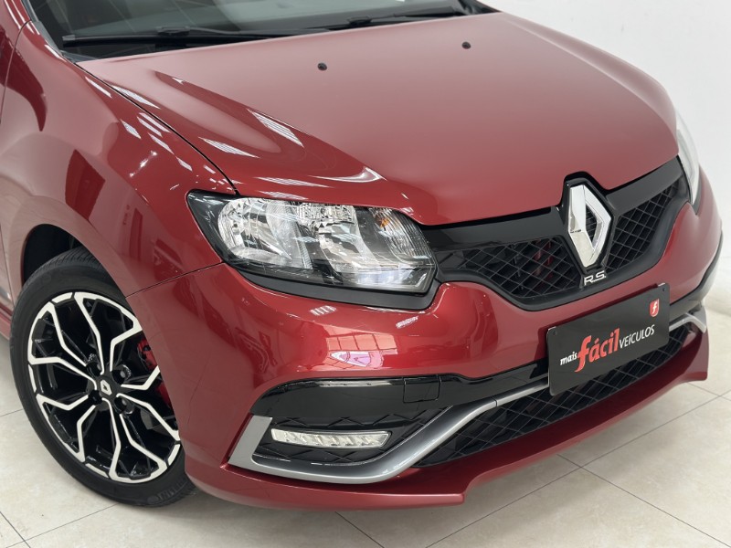 RENAULT SANDERO 2.0 RS 16V FLEX 4P MANUAL 2022/2022 MAIS FÁCIL VEÍCULOS SANTA CRUZ DO SUL / Carros no Vale