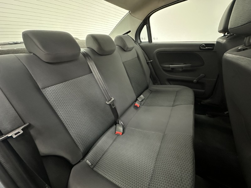 VOLKSWAGEN VOYAGE 1.0 12V 2021/2022 MAIS FÁCIL VEÍCULOS SANTA CRUZ DO SUL / Carros no Vale