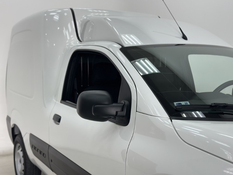 FIAT FIORINO 1.4 ENDURANCE EVO 8V 2022/2023 MAIS FÁCIL VEÍCULOS SANTA CRUZ DO SUL / Carros no Vale