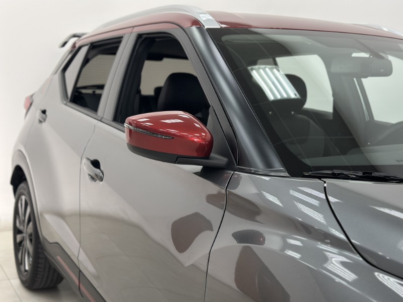 NISSAN KICKS X PLAY EDIÇÃO ESPECIAL 2022/2023 MAIS FÁCIL VEÍCULOS SANTA CRUZ DO SUL / Carros no Vale