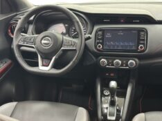 NISSAN KICKS X PLAY EDIÇÃO ESPECIAL 2022/2023 MAIS FÁCIL VEÍCULOS SANTA CRUZ DO SUL / Carros no Vale