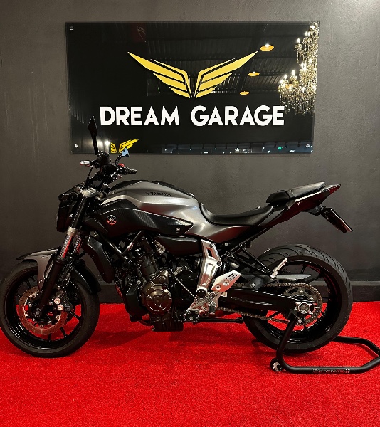 YAMAHA MT-07 /2016 EXCLUSIVO VEÍCULOS SANTA CRUZ DO SUL / Carros no Vale