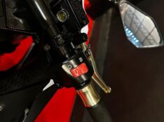KAWASAKI NINJA 300 /2015 EXCLUSIVO VEÍCULOS SANTA CRUZ DO SUL / Carros no Vale