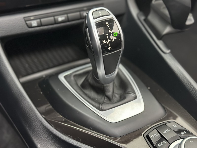 BMW X1 2.0 16V TURBO ACTIVEFLEX SDRIVE20I 4P AUTOMÁTICO 2014/2015 MAIS FÁCIL VEÍCULOS SANTA CRUZ DO SUL / Carros no Vale